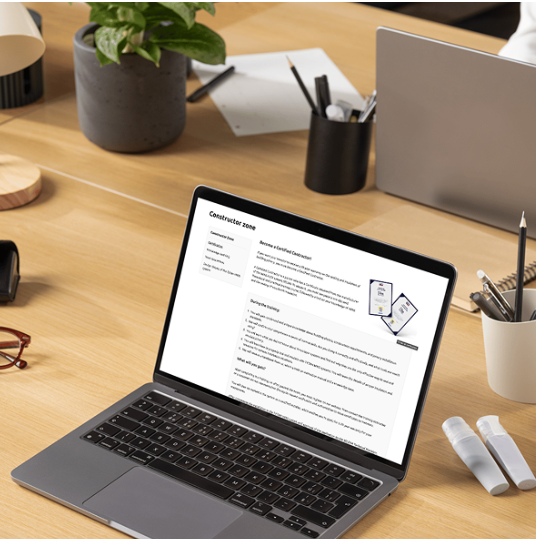 tytan_contractor_zone_on_laptop-3